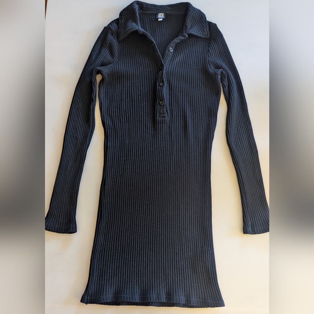 BDG Solid Black Stretch Long Sleeve Ribbed Sweater Dress. Sz Small. Like New!